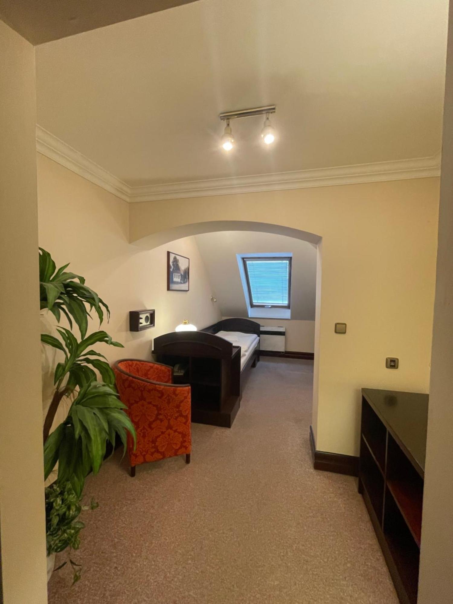 Hotel Bravo تشسكه تربوفه المظهر الخارجي الصورة